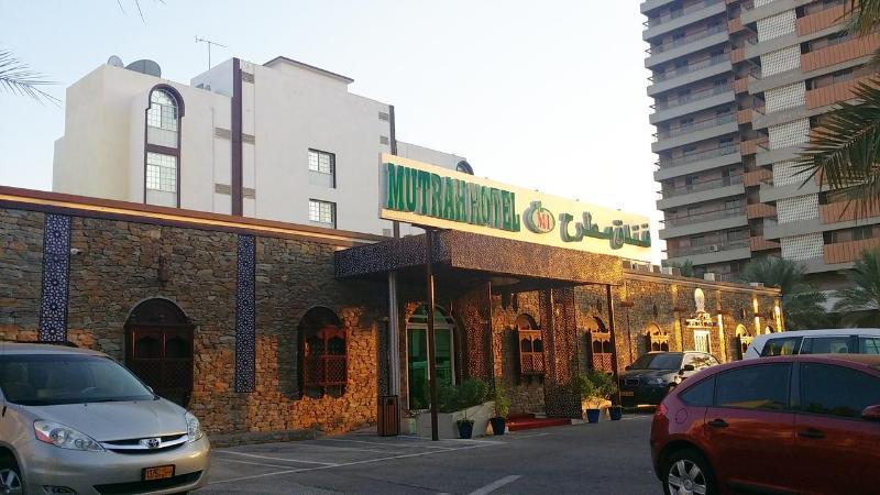 Mutrah Hotel Muskat Bagian luar foto